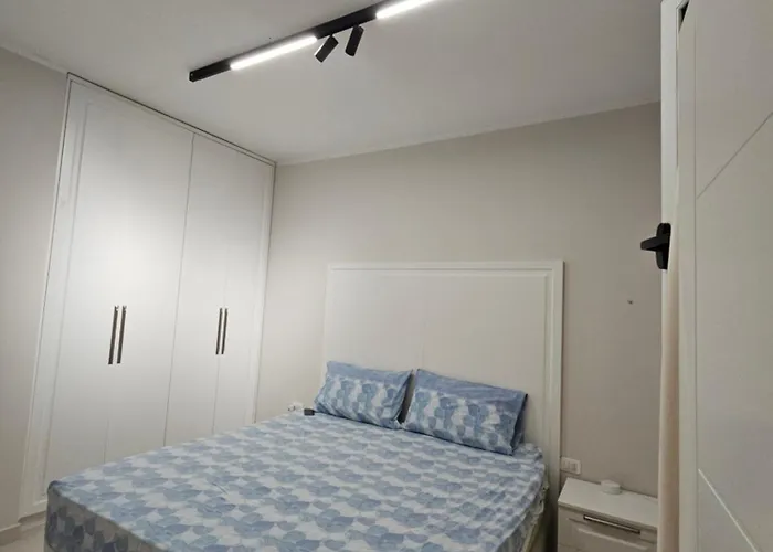 Oasis Villa Golem (Tirana)